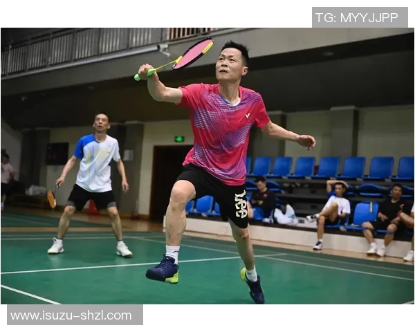 上海羽毛球队全运会精彩配合展现团队精神与竞技水平的完美结合 上海羽毛球队全运会精彩配合展现团队精神与竞技水平的完美结合