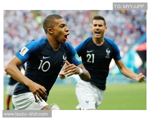 足球明星坚持不懈的奋斗故事与成功背后的努力与付出 足球明星坚持不懈的奋斗故事与成功背后的努力与付出