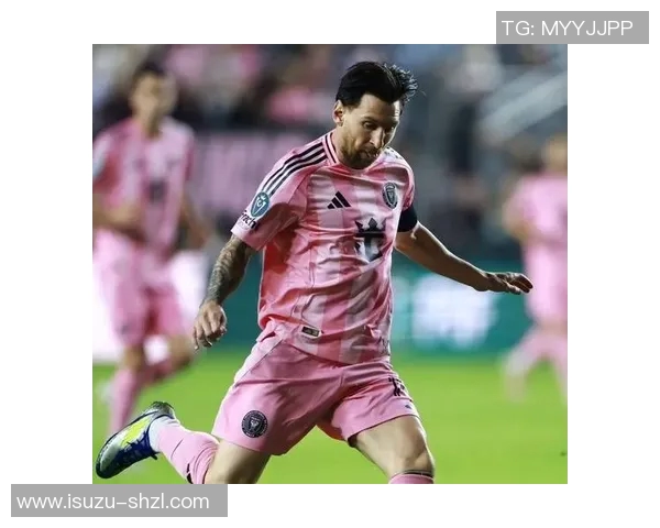 足球明星黑人形象艺术作品展示与创作灵感解析 足球明星黑人形象艺术作品展示与创作灵感解析